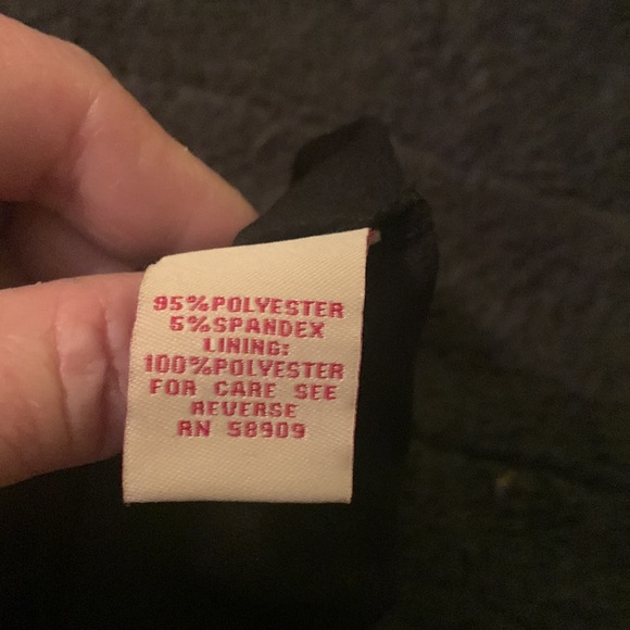 Reba Desert Road woman’s black blouse - Picture 7 of 9